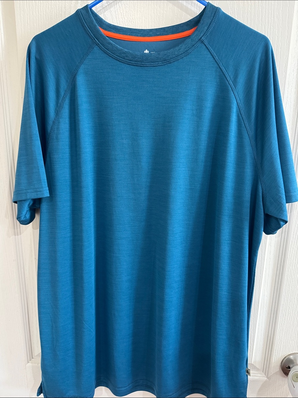 Men's Teal Short-Sleeve Performance Tee by